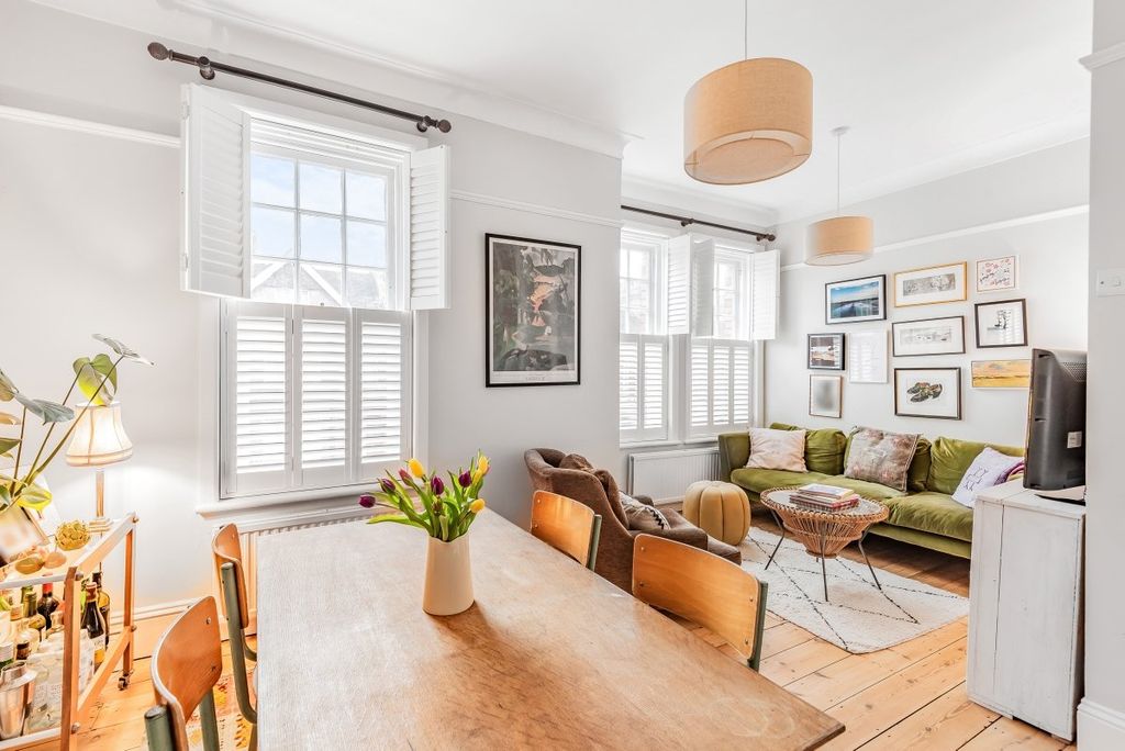 Property photo 1 of 13 3