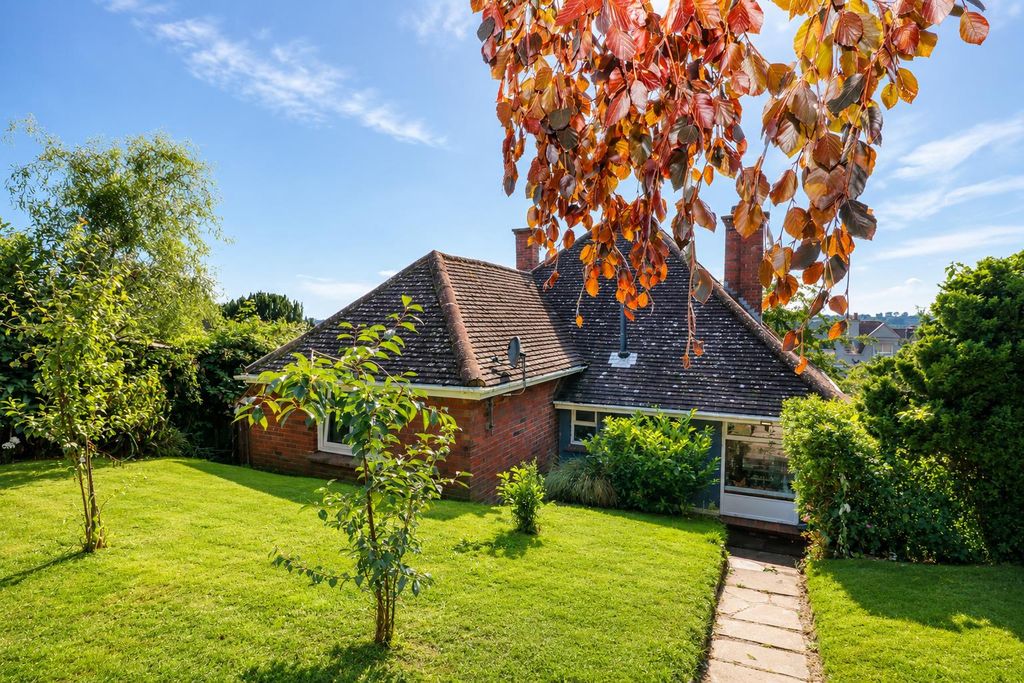 Property photo 1 of 14