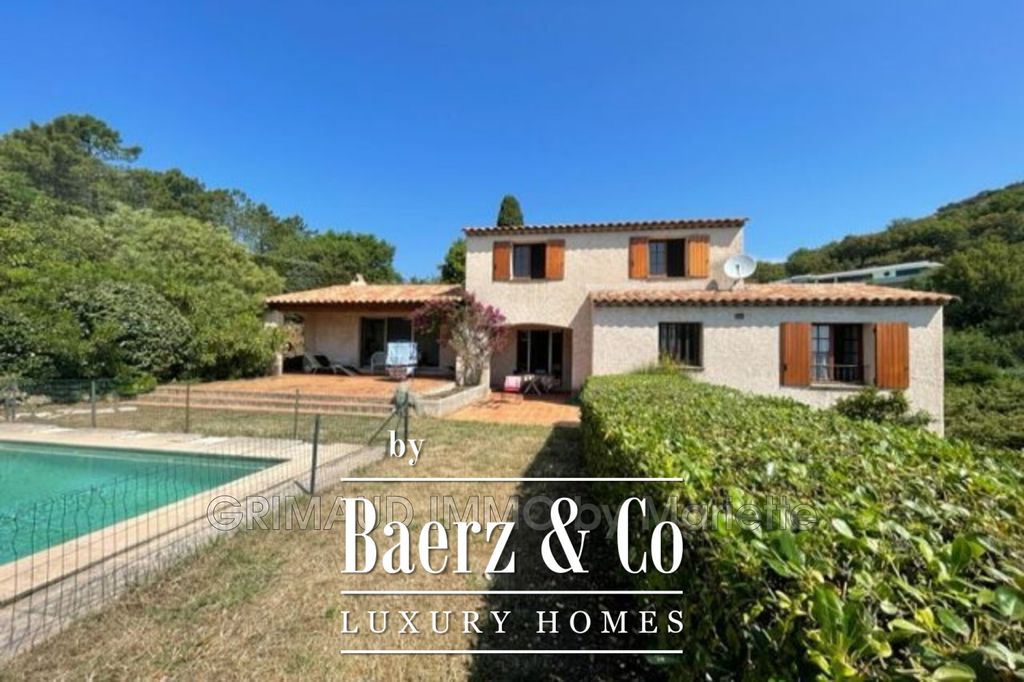 Property photo 2 of 10