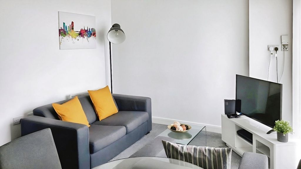 Property photo 3 of 8 Picture No. 25