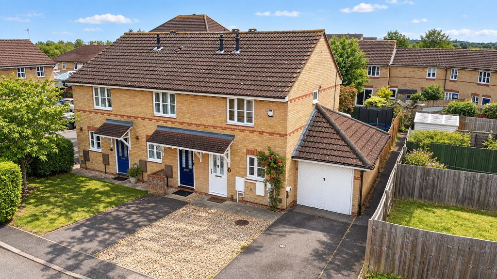 Property photo 1 of 18 C