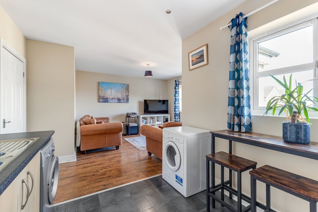 Additional image 6 of 2 bed flat for saleFowlers Court, Otley, West Yorkshire LS21