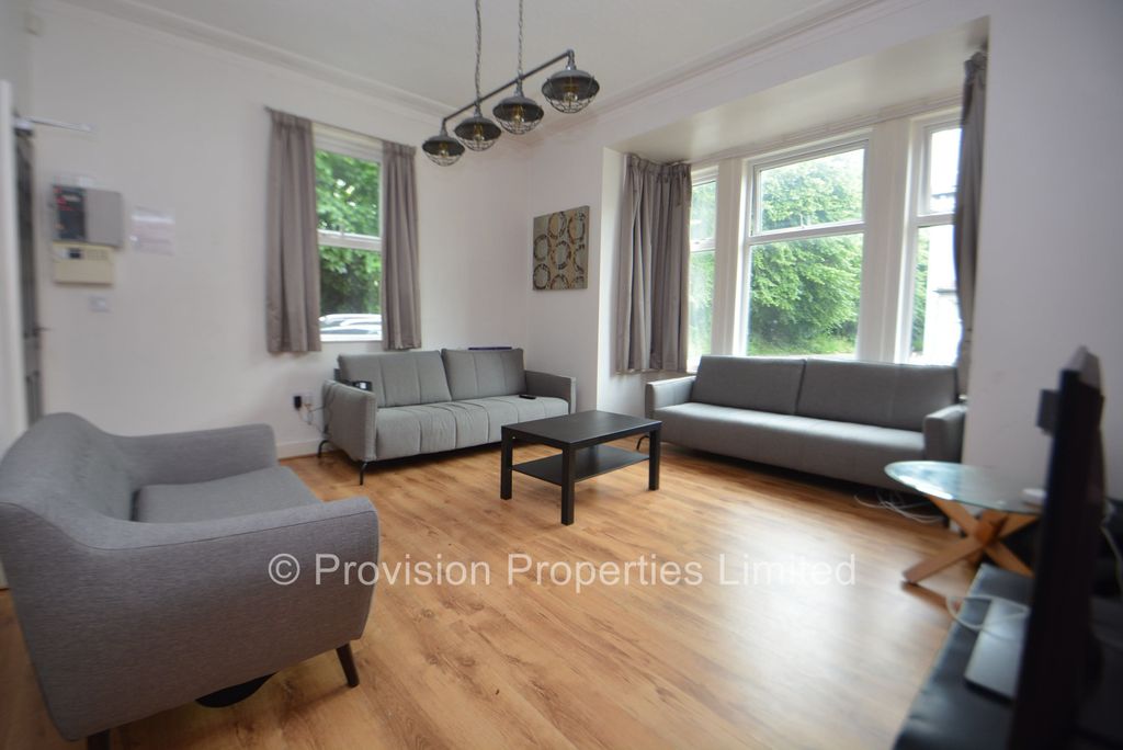 Property photo 1 of 17 Photo