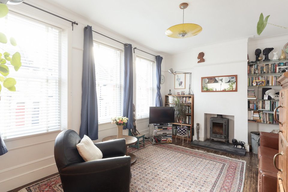 Property photo 3 of 22