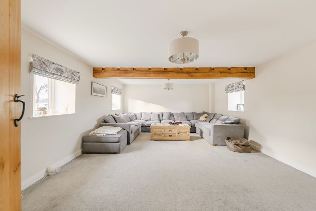 Property photo 3 of 25 _Dwp7525
