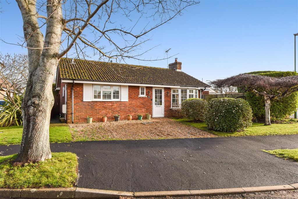 Property photo 1 of 31 Ph30_6378973.Jpg