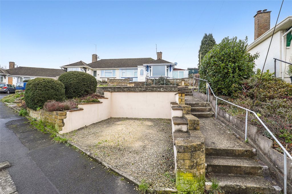 Property photo 1 of 14 Picture No. 13