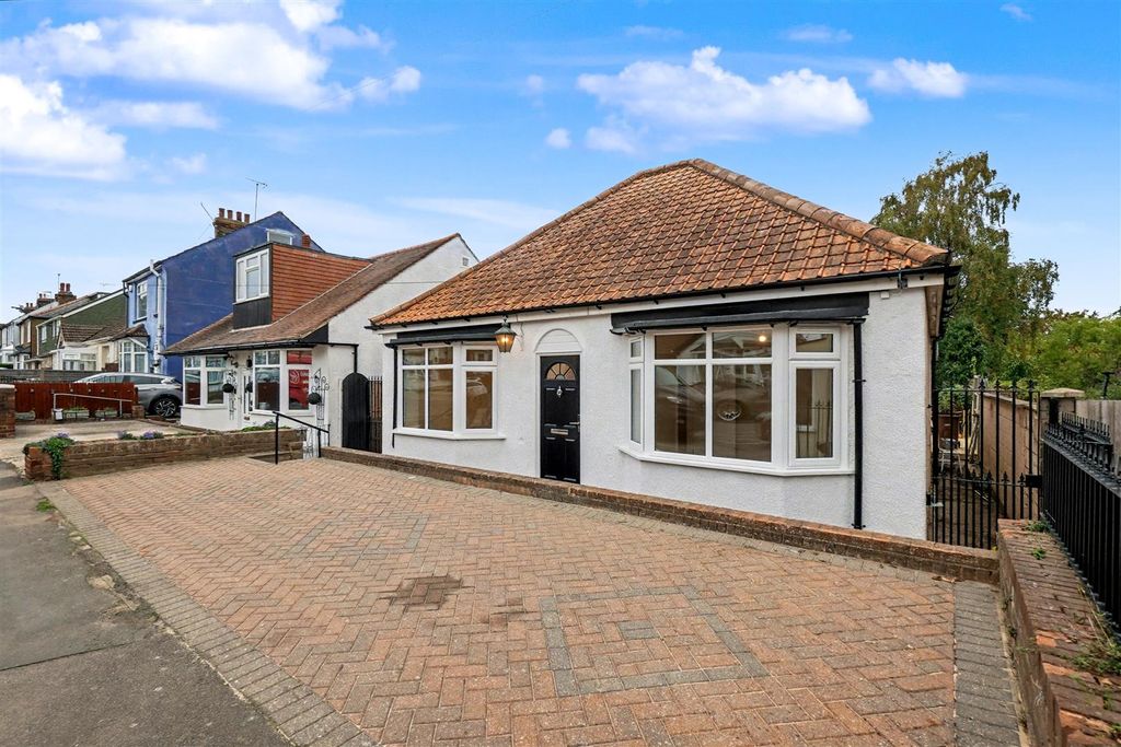 Property photo 1 of 37 Front