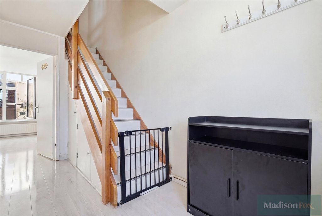 Property photo 2 of 17 Picture No. 07