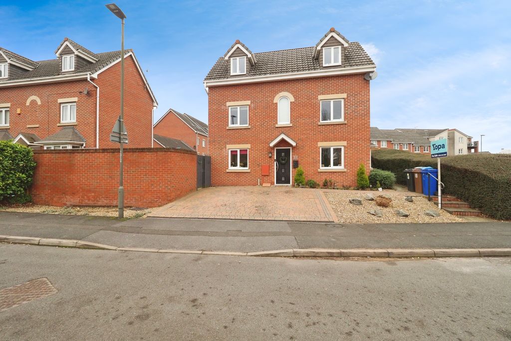 Property photo 1 of 17 Onp82460
