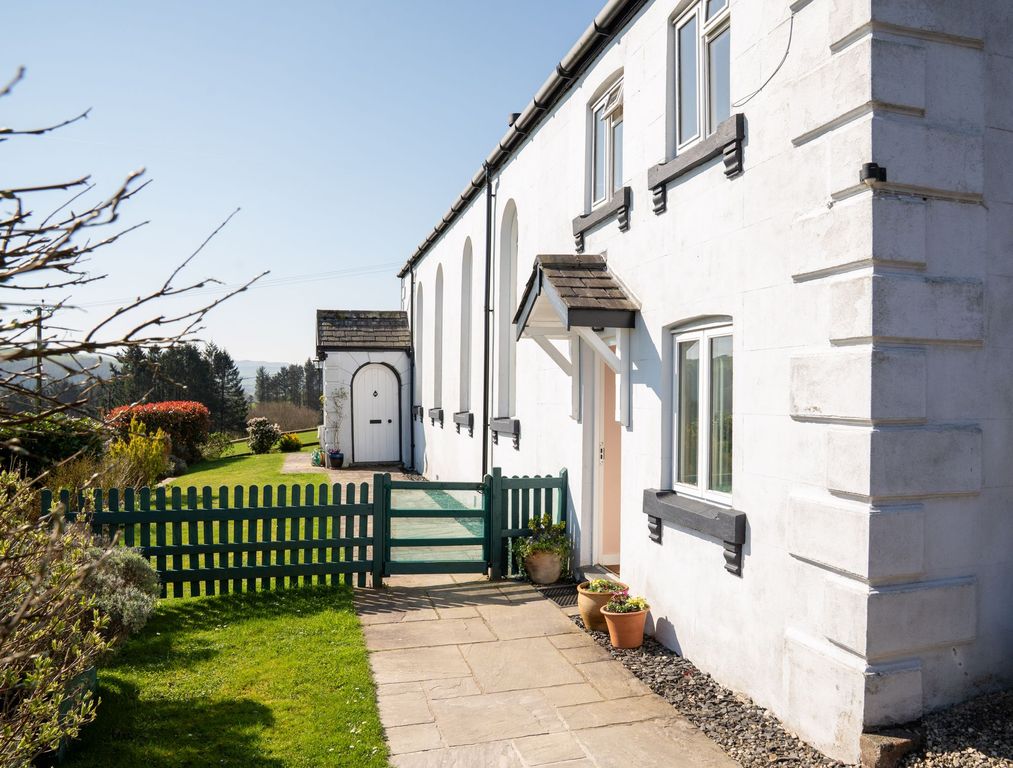 Property photo 1 of 47