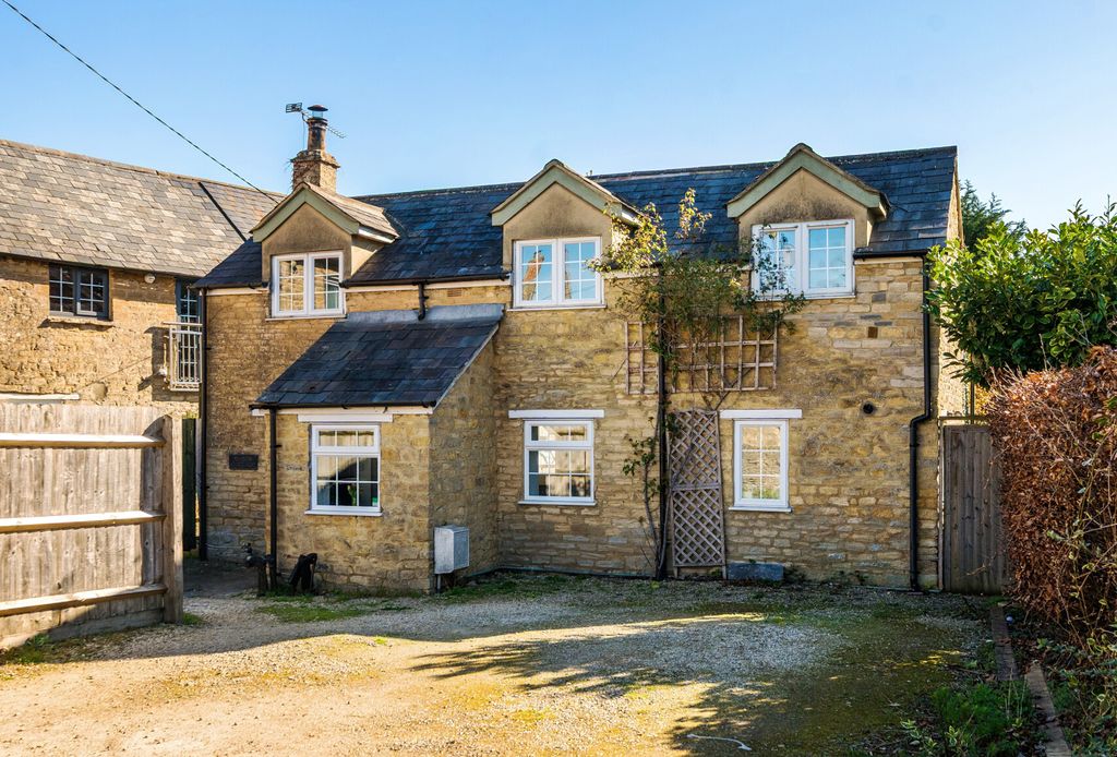 Property photo 1 of 15 1423205-1-69d4c63...