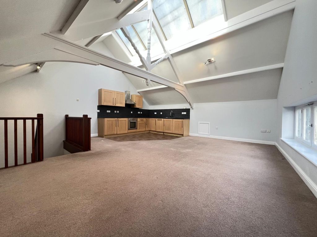 Property photo 1 of 10 Image