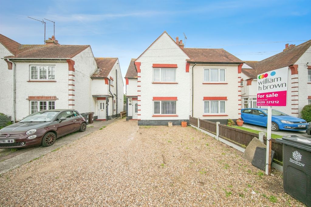 Property photo 3 of 16