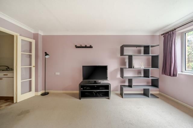Property photo 3 of 12 Living Room