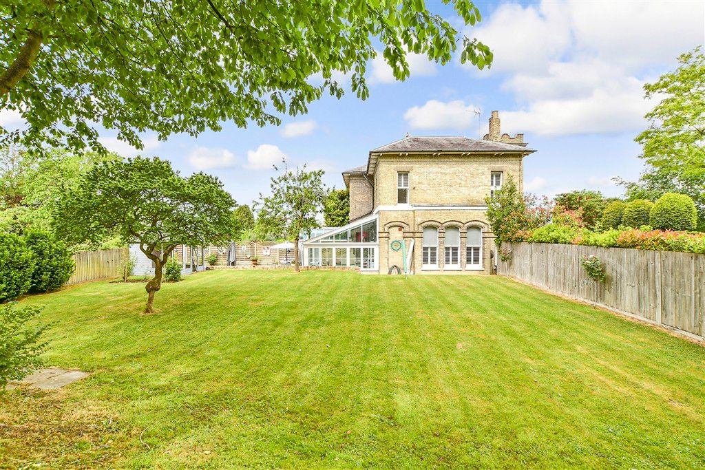 Property photo 2 of 15 Rear Garden