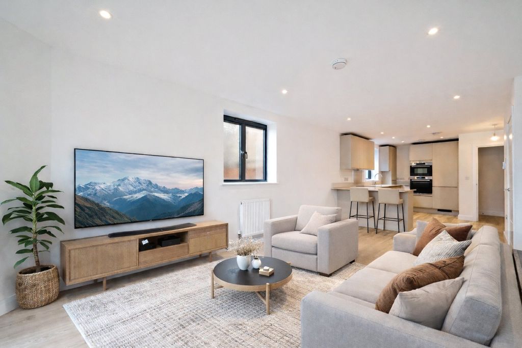 Property photo 3 of 10 Picture No. 26