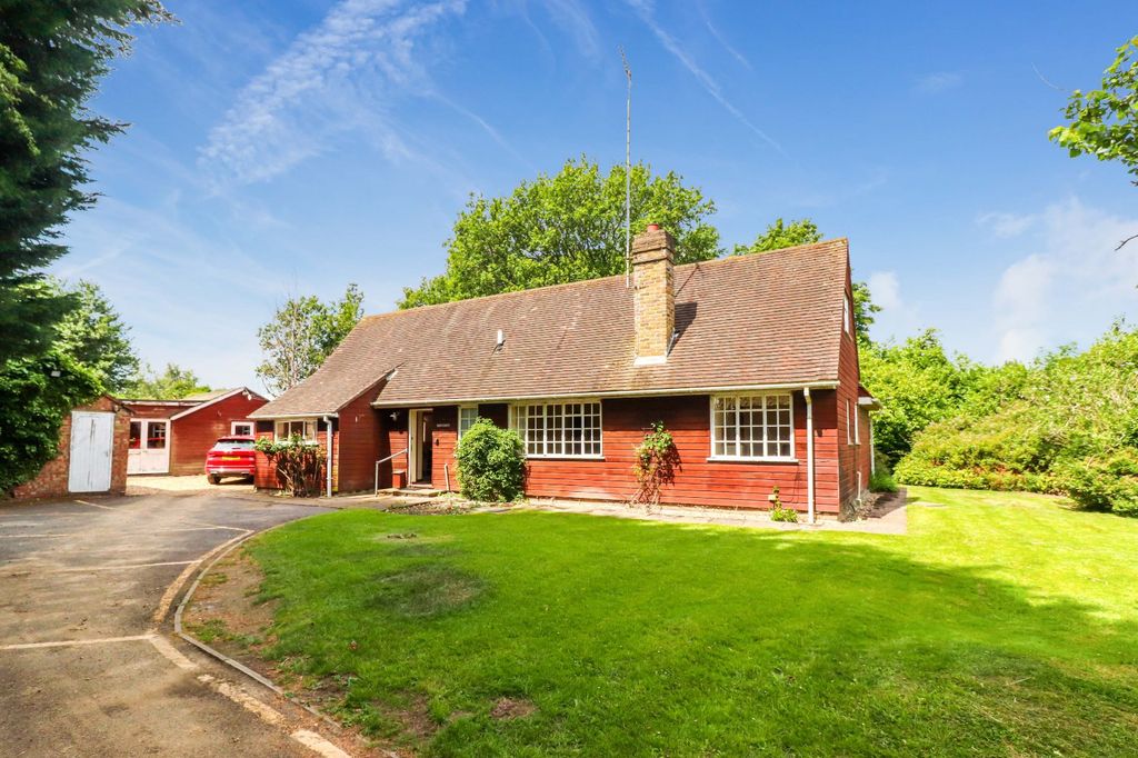 Property photo 1 of 14 Front