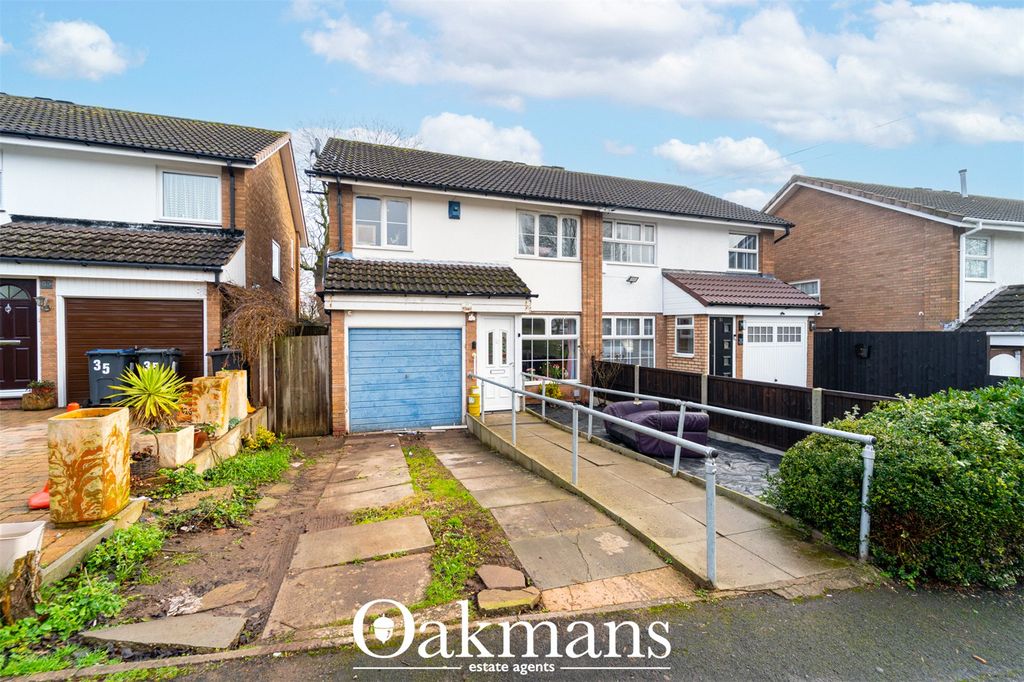 Property photo 1 of 37 Picture No. 26