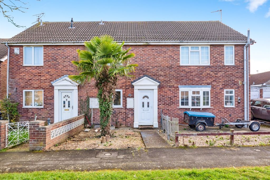 Property photo 1 of 17