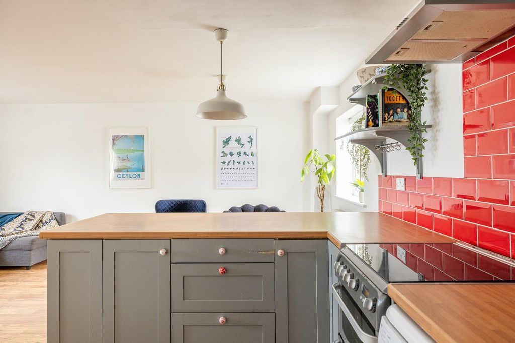 Property photo 1 of 30 Char0449.Jpg