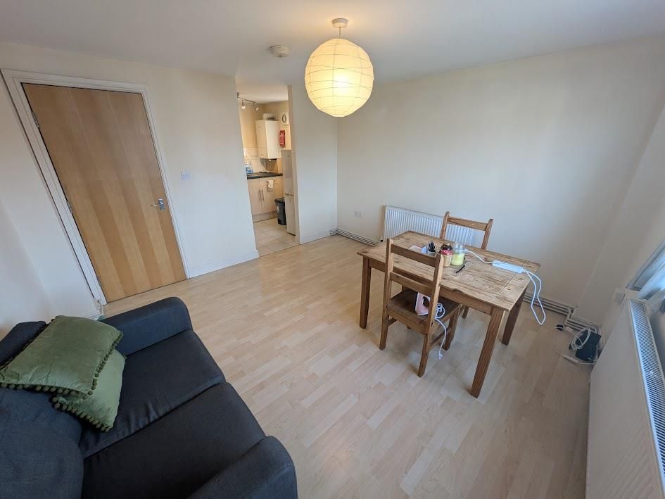 Property photo 3 of 10 Living Room