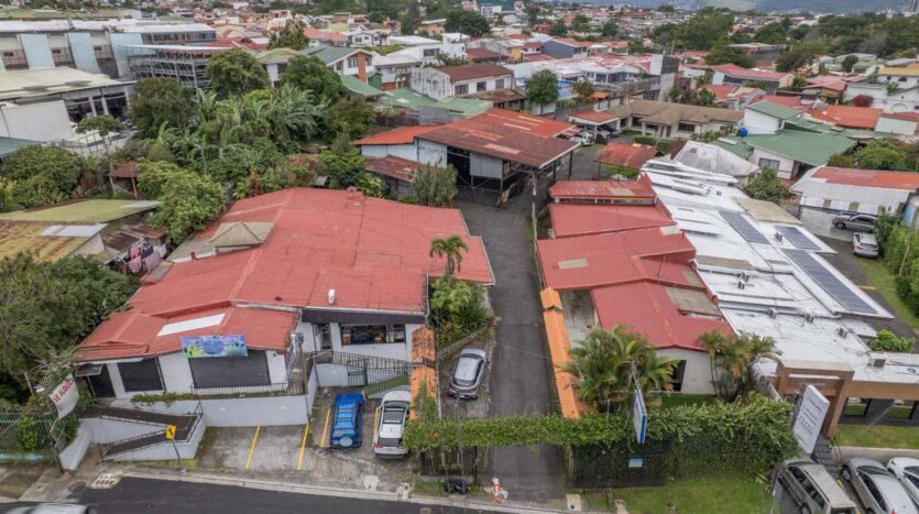 Property photo 3 of 23