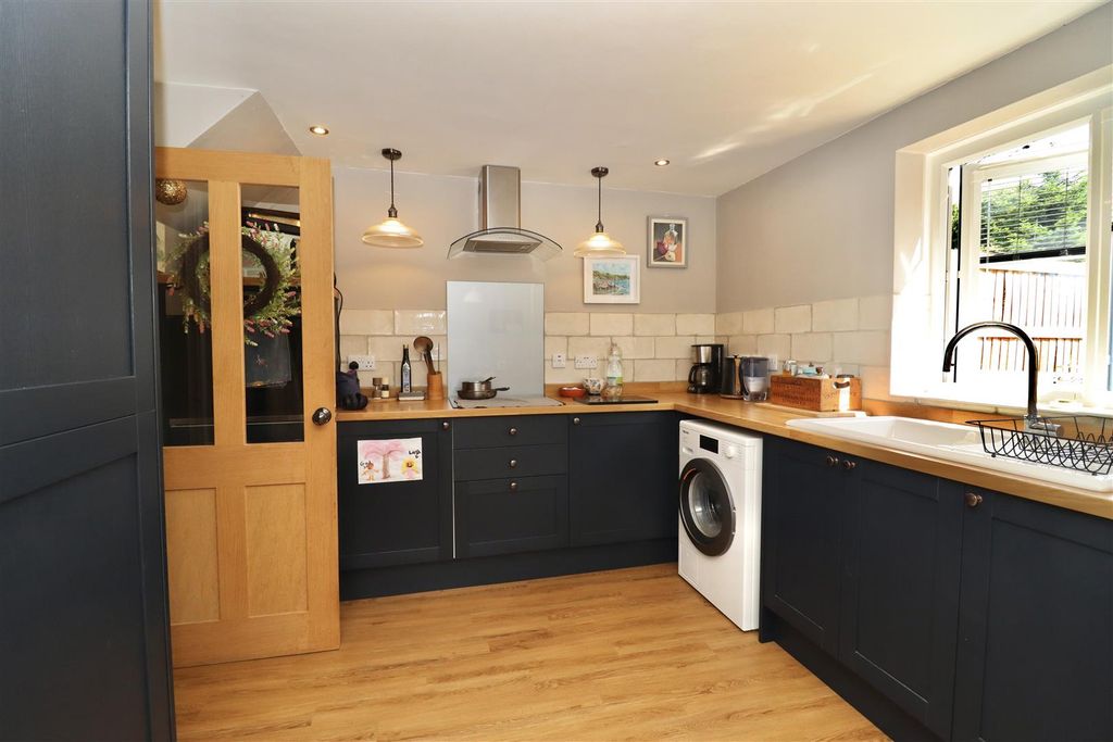 Property photo 1 of 24 Img_3373.Jpg