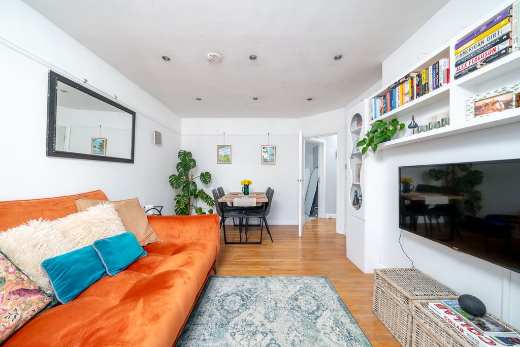 Property photo 2 of 15