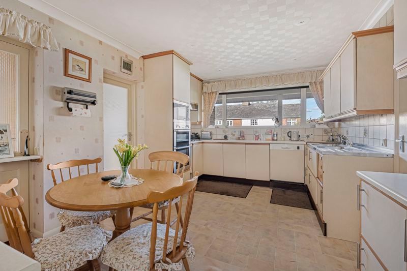 Property photo 3 of 35 Kitchen/Diner