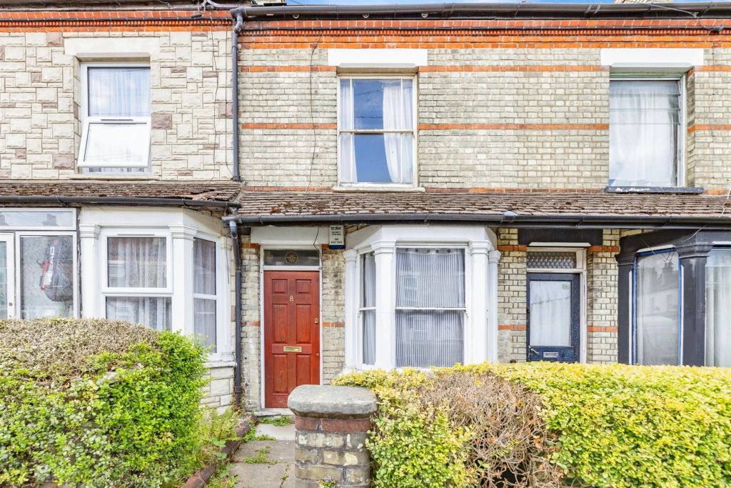 Property photo 1 of 17