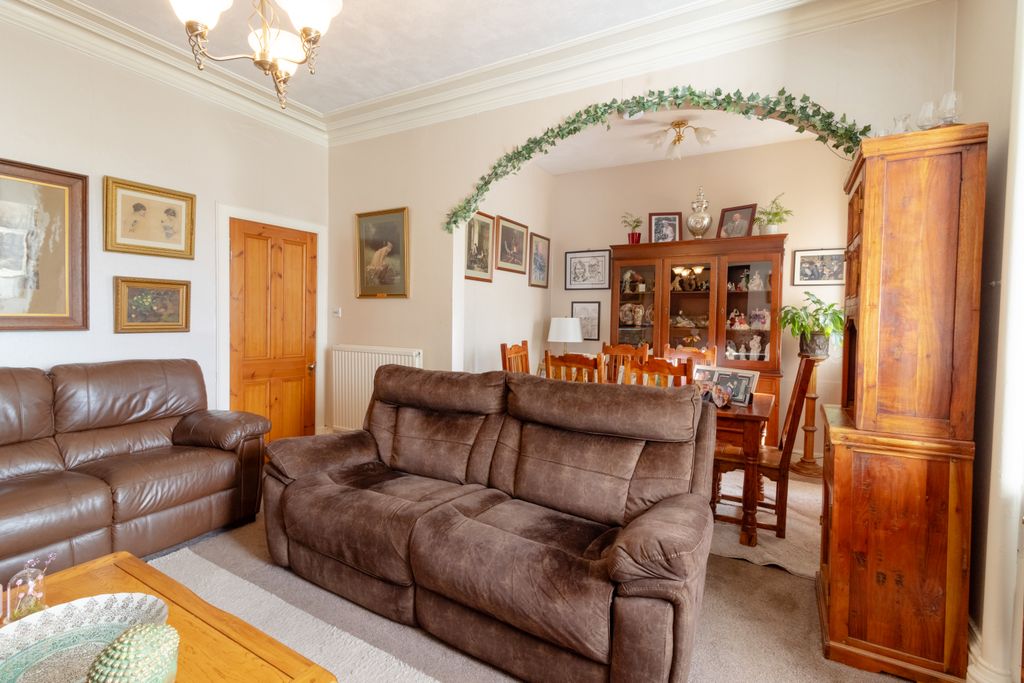 Property photo 3 of 23 Lounge To Dining Area