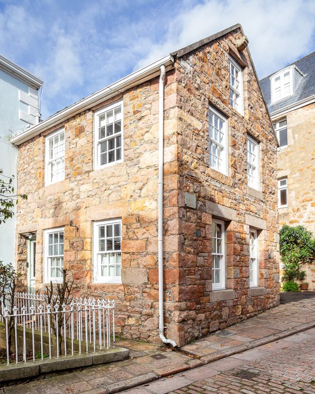 Property photo 2 of 27 Not Specified