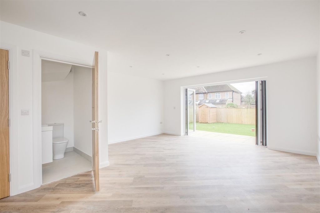 Property photo 3 of 13 Reception Room