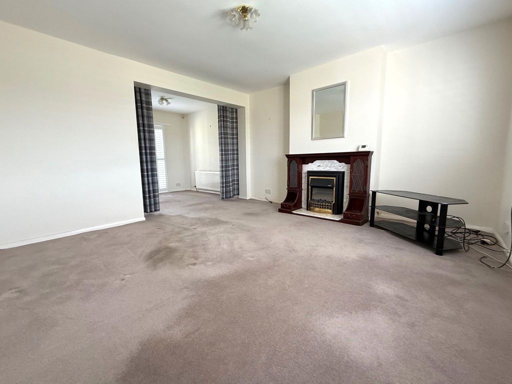 Property photo 2 of 24 Photograph 2
