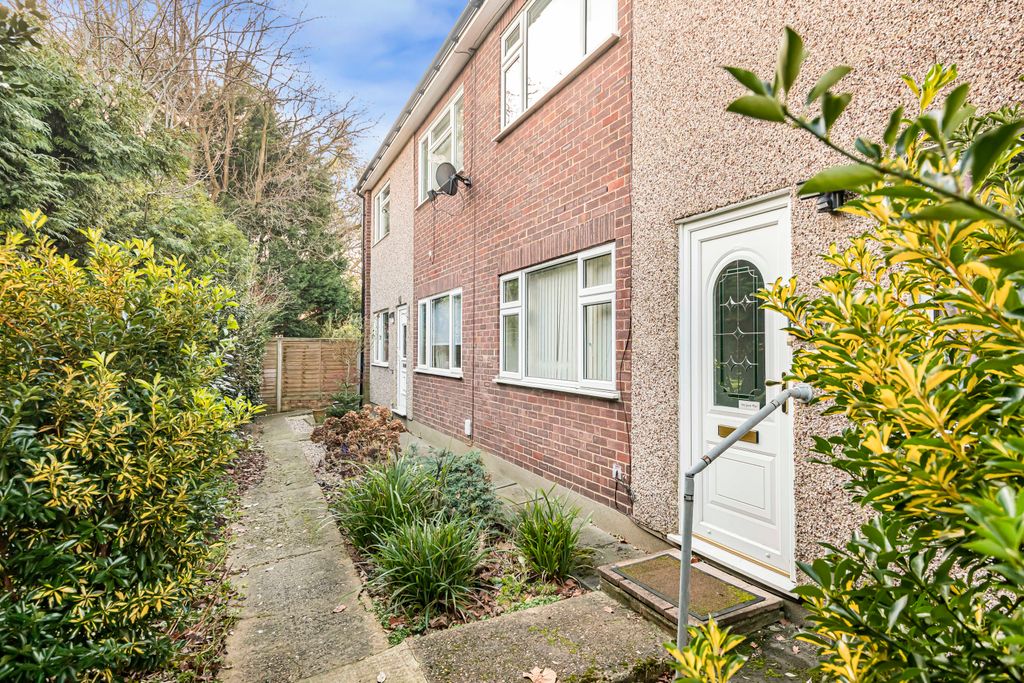 Property photo 1 of 16