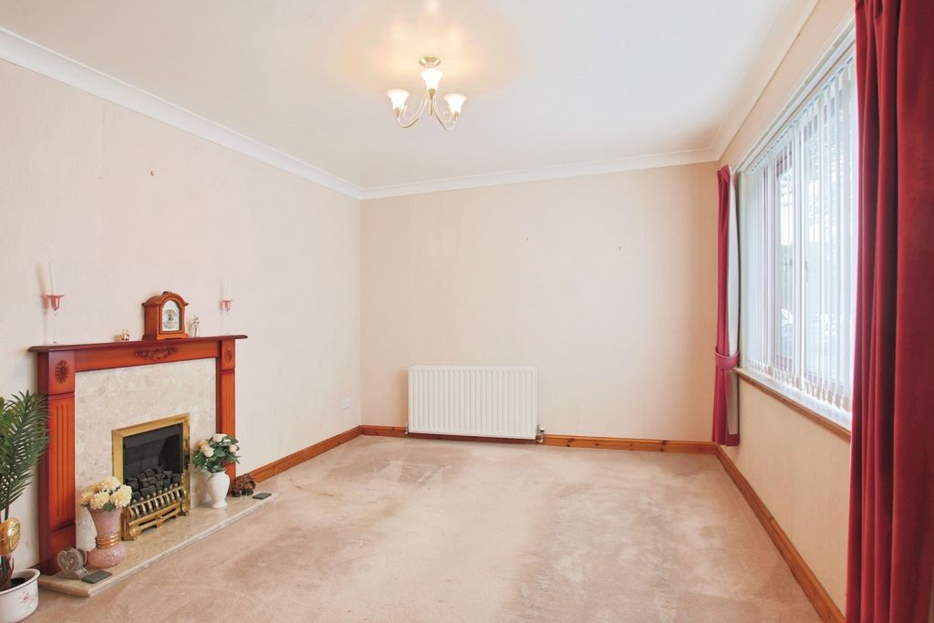 Property photo 3 of 21 4327625