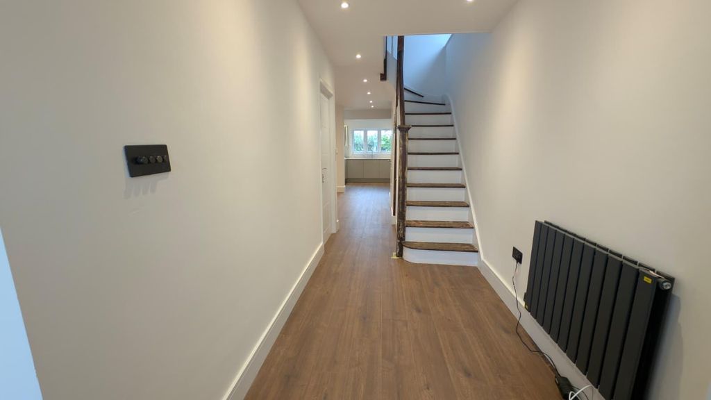 Property photo 3 of 28 Hallway