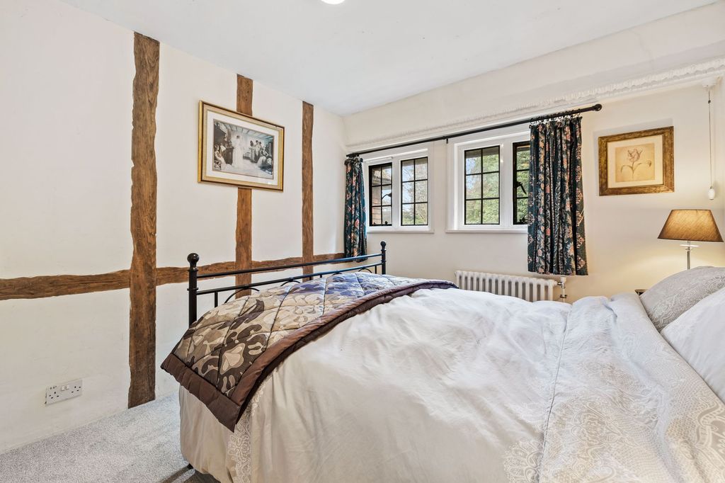 Additional image 14 of 5 bed property for saleShip Street, East Grinstead RH19