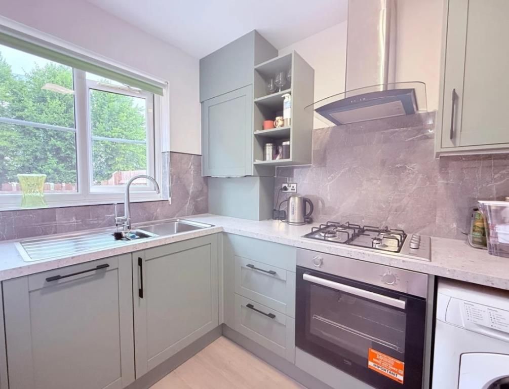 Property photo 2 of 8 1