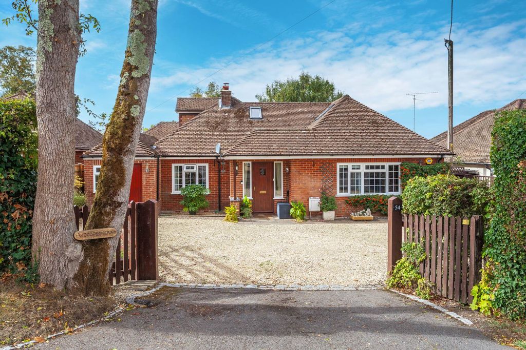 Property photo 1 of 26
