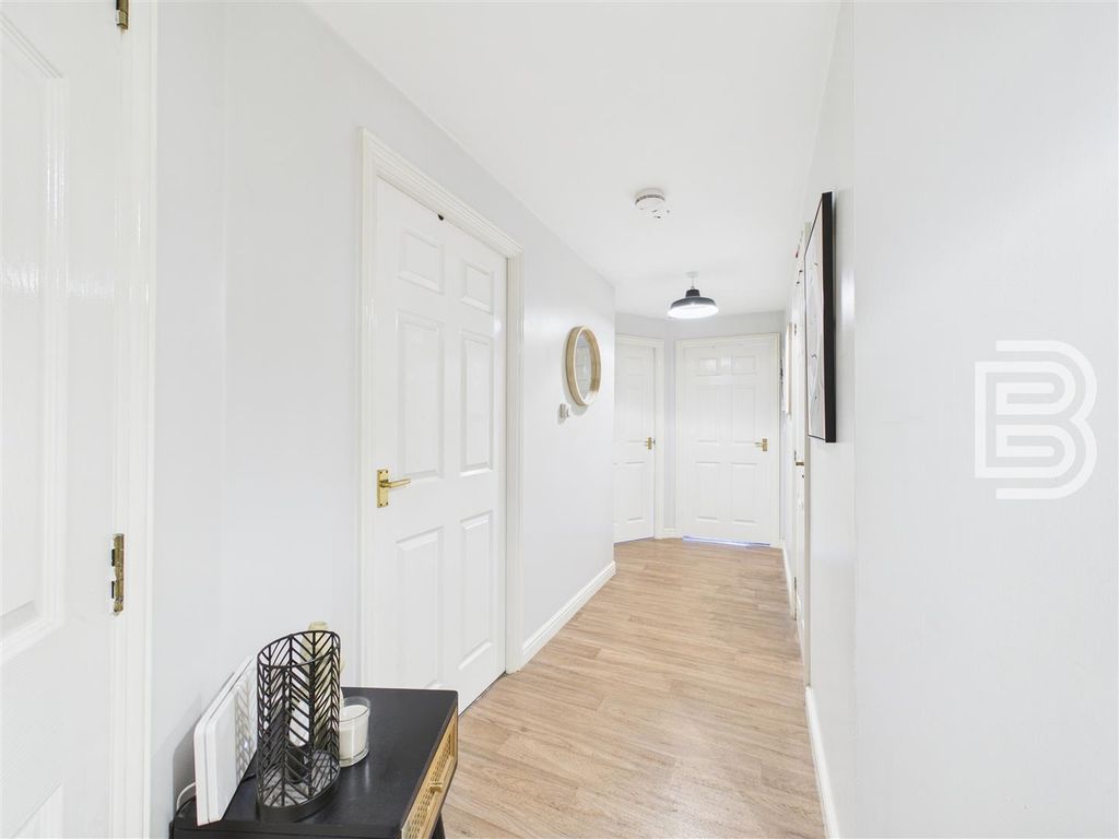 Property photo 3 of 12 Hallway.Jpg