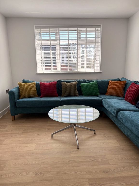 Property photo 2 of 11 Picture No. 19