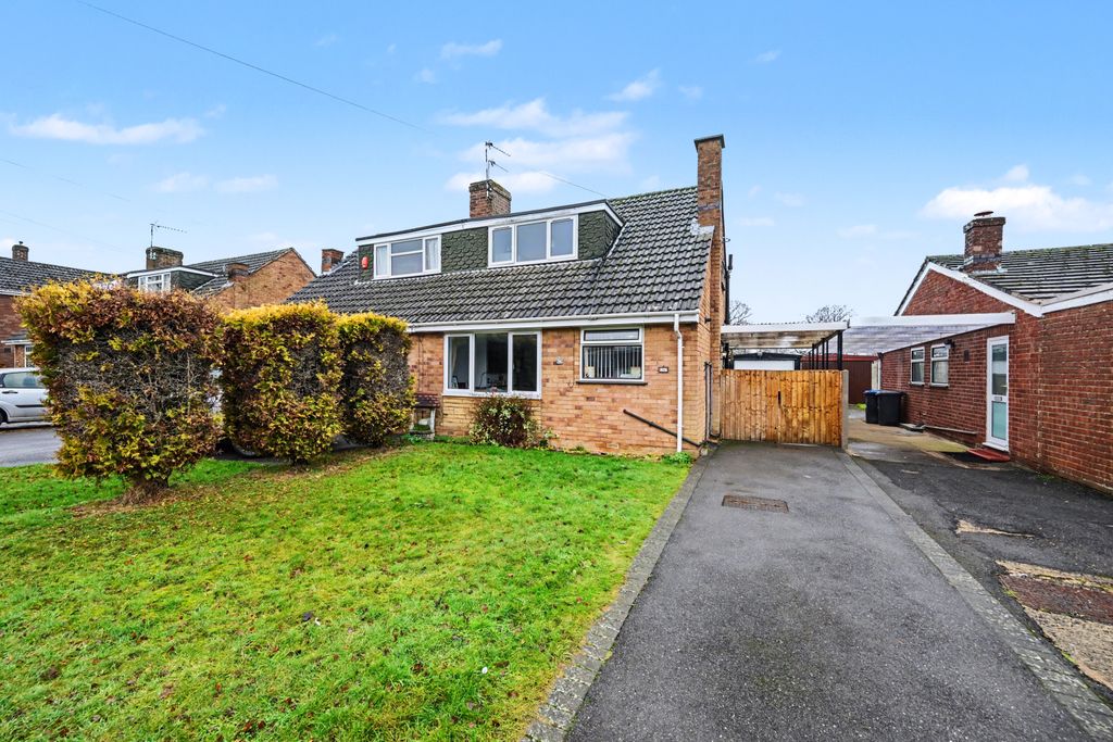 Property photo 1 of 19