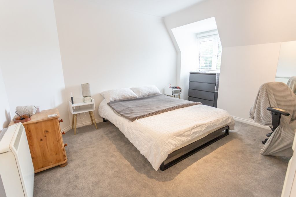 Property photo 3 of 12 Large Bedroom 1 With Wardrobes