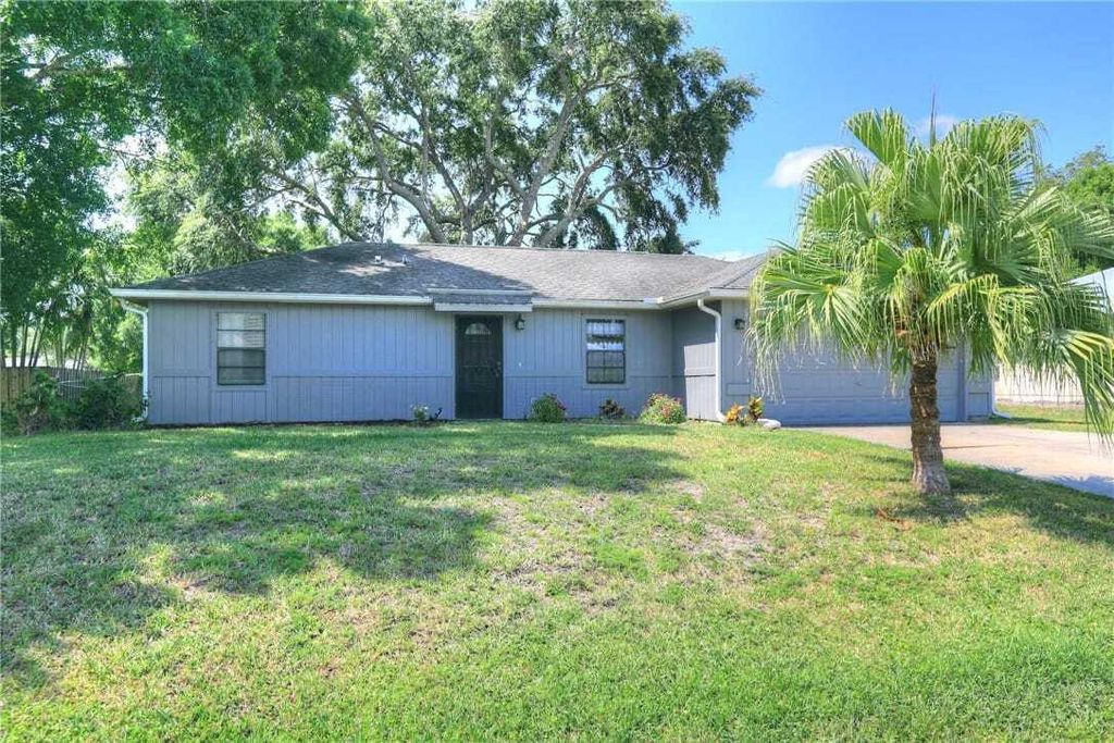 Property photo 1 of 31