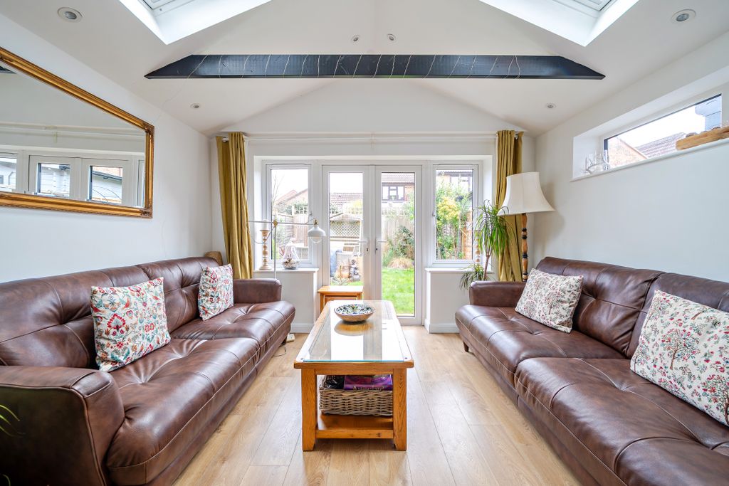 Property photo 2 of 20 1422669-7-69A80660564Ad