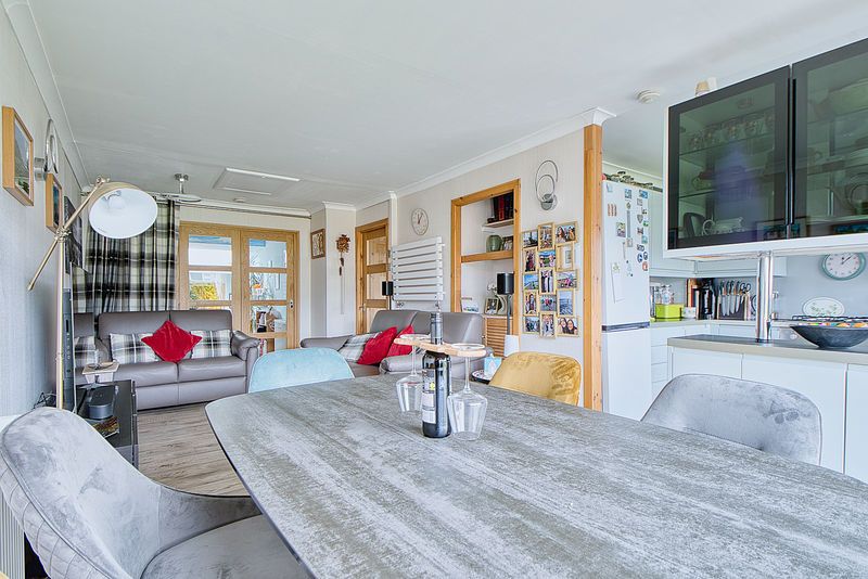 Property photo 3 of 28 Living Room