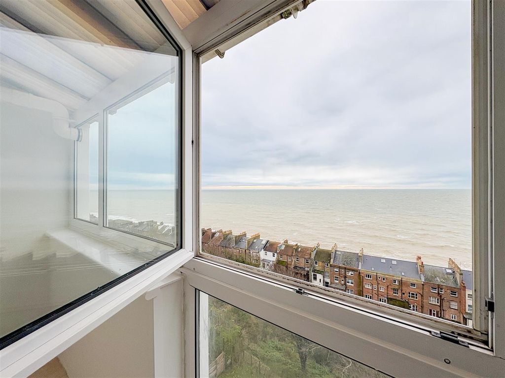 Property photo 3 of 17 Sun Room