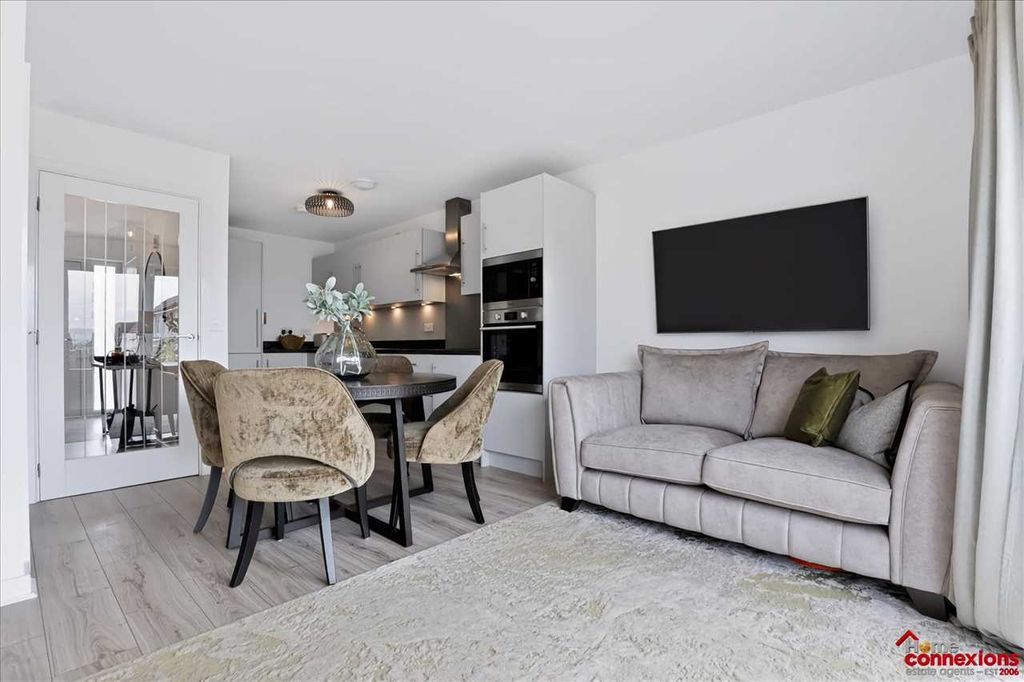 Property photo 2 of 27 Open Plan Lounge, Dining &amp; Kitchen (1)